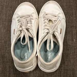 Dr. Scholl's Classic Madison White Lace-Up Shoes